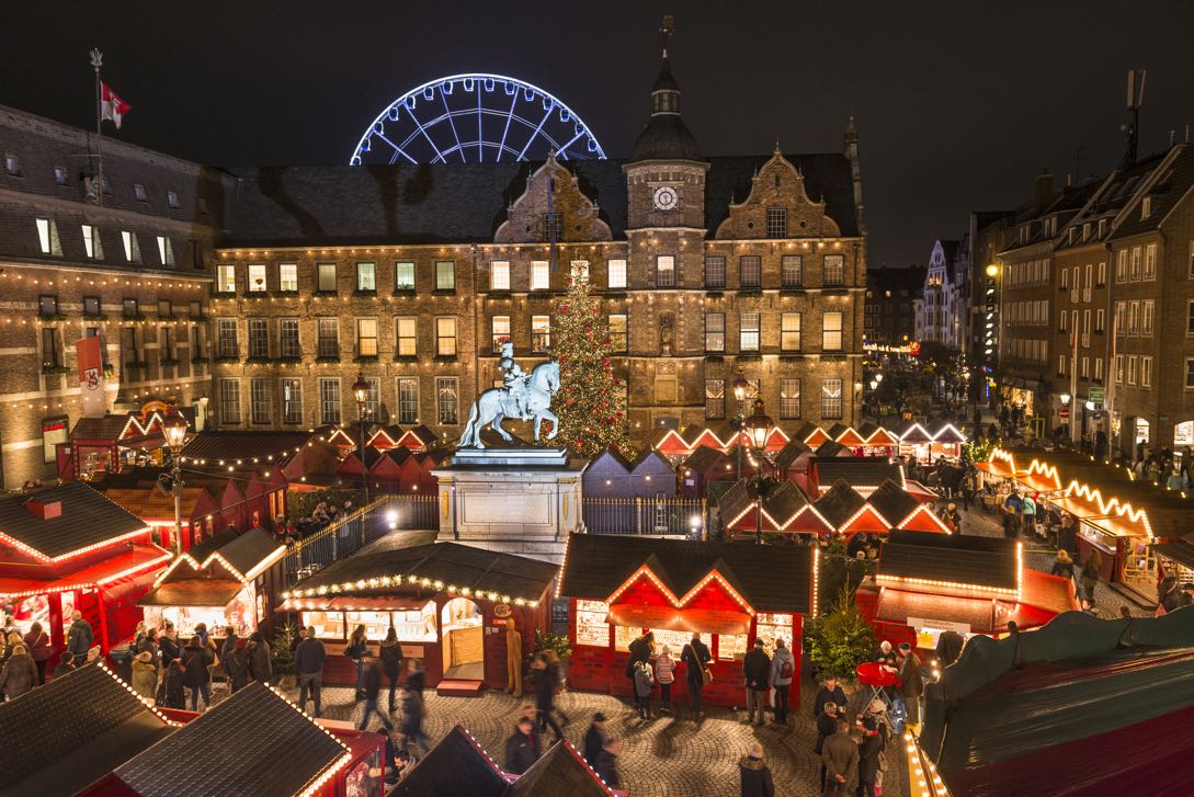 Christmas markets, mulled wine and gifts in Düsseldorf - Amazing Capitals